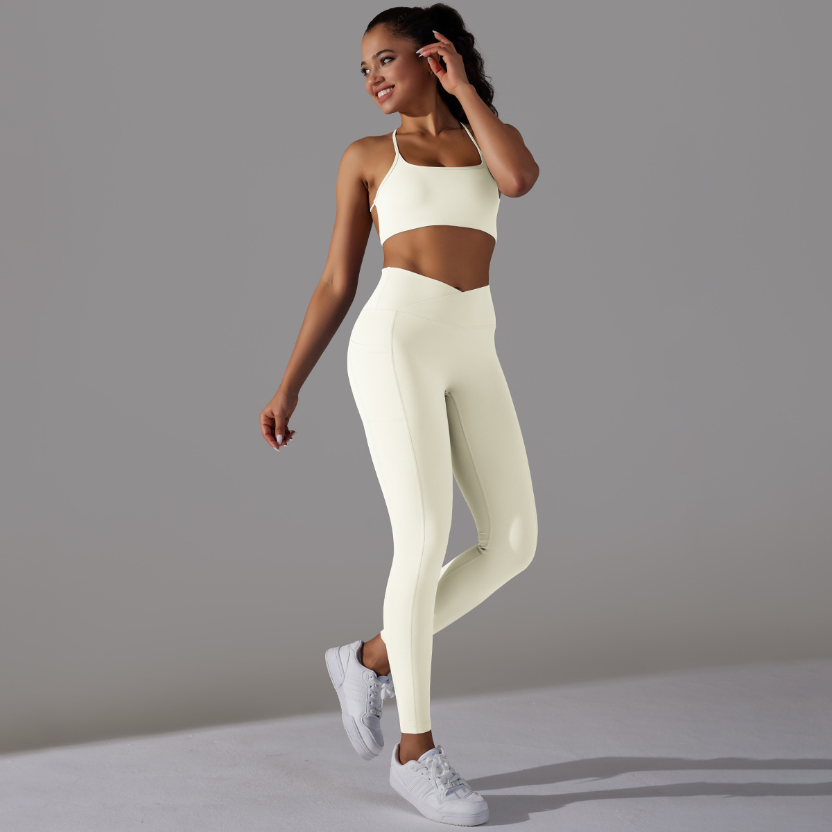 Reversible Nylon Solid Color Cross Back Sports Underwear Yoga Clothing Set Running Fitness Suit Women